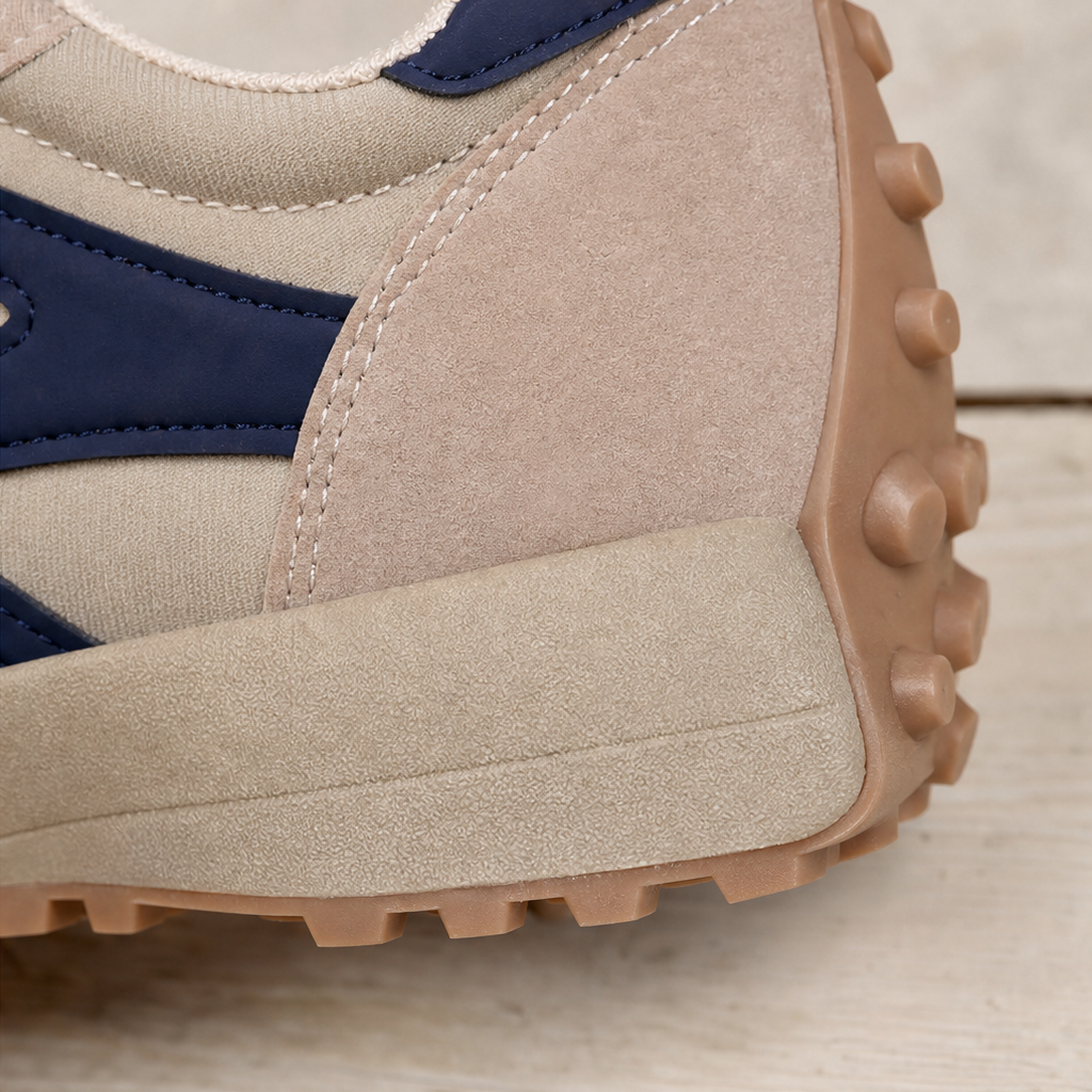 Elevora – Anti-Slip Platform Sneakers