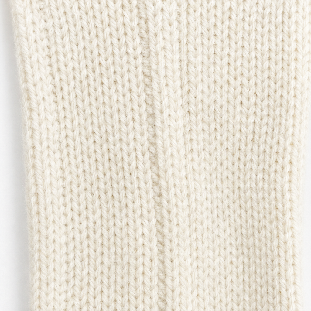 Cablelle – Cable-Knit Knee-High Socks