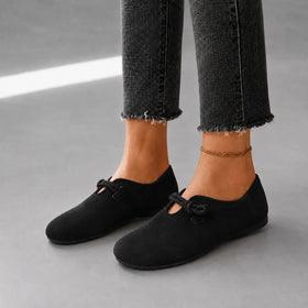 Classic Black